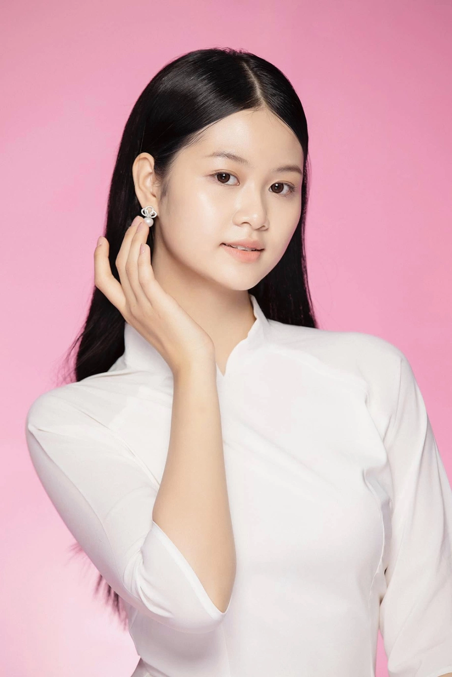 Mỹ nhân 2k4 được khen xinh như búp bê sống có nhân trắc học hoàn hảo hơn cả tân hoa hậu việt nam - 9