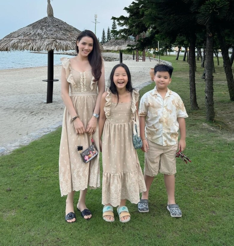 Mỹ nhân bắc ninh rời showbiz ở ẩn 10 năm giờ u40 sinh con thứ 3 cho chồng đạo diễn làm mẹ sung sướng - 10