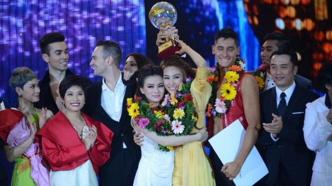 Mỹ nhân đăng quang bước nhảy hoàn vũ giờ ra sao minh hằng giàu khủng ngô thanh vân viên mãn bên chồng trẻ - 10