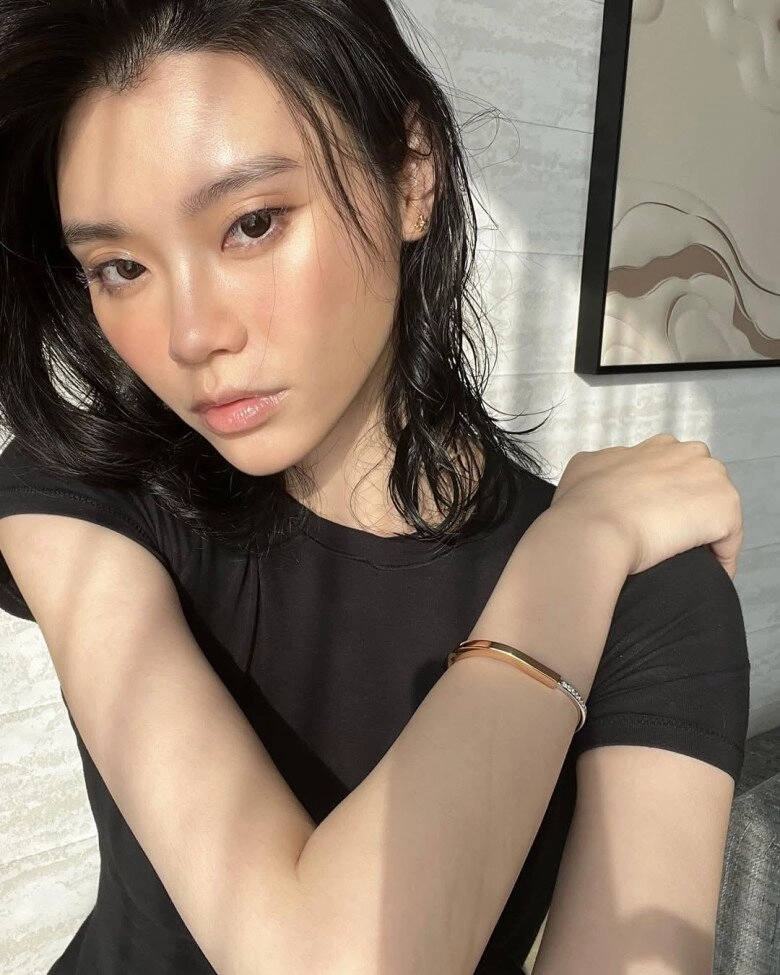 Mỹ nhân ngã đau điếng khi diễn nội y bỏ nghề vẫn lên hương nhờ phần thưởng 2000 tỷ u40 sang chảnh khó ai bì - 11