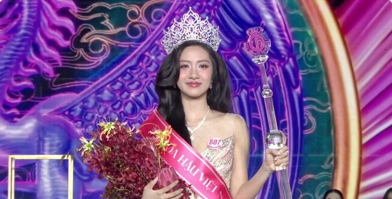 Mỹ nhân phú yên vừa đăng quang hoa hậu việt nam body nóng bỏng nhan sắc đời thường xinh như thiên thần - 2
