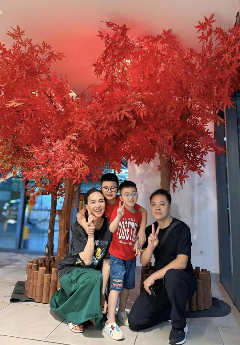 Mỹ nhân việt có 2 bằng đại học đinh ngọc diệp còn là thạc sĩ phương nga khiến bình an rén khi cãi nhau - 8