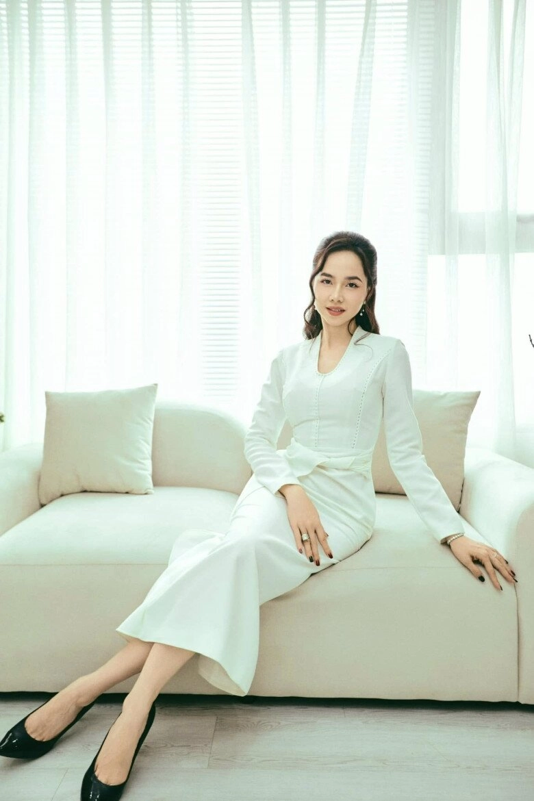 Mỹ nhân việt có 2 bằng đại học đinh ngọc diệp còn là thạc sĩ phương nga khiến bình an rén khi cãi nhau - 11