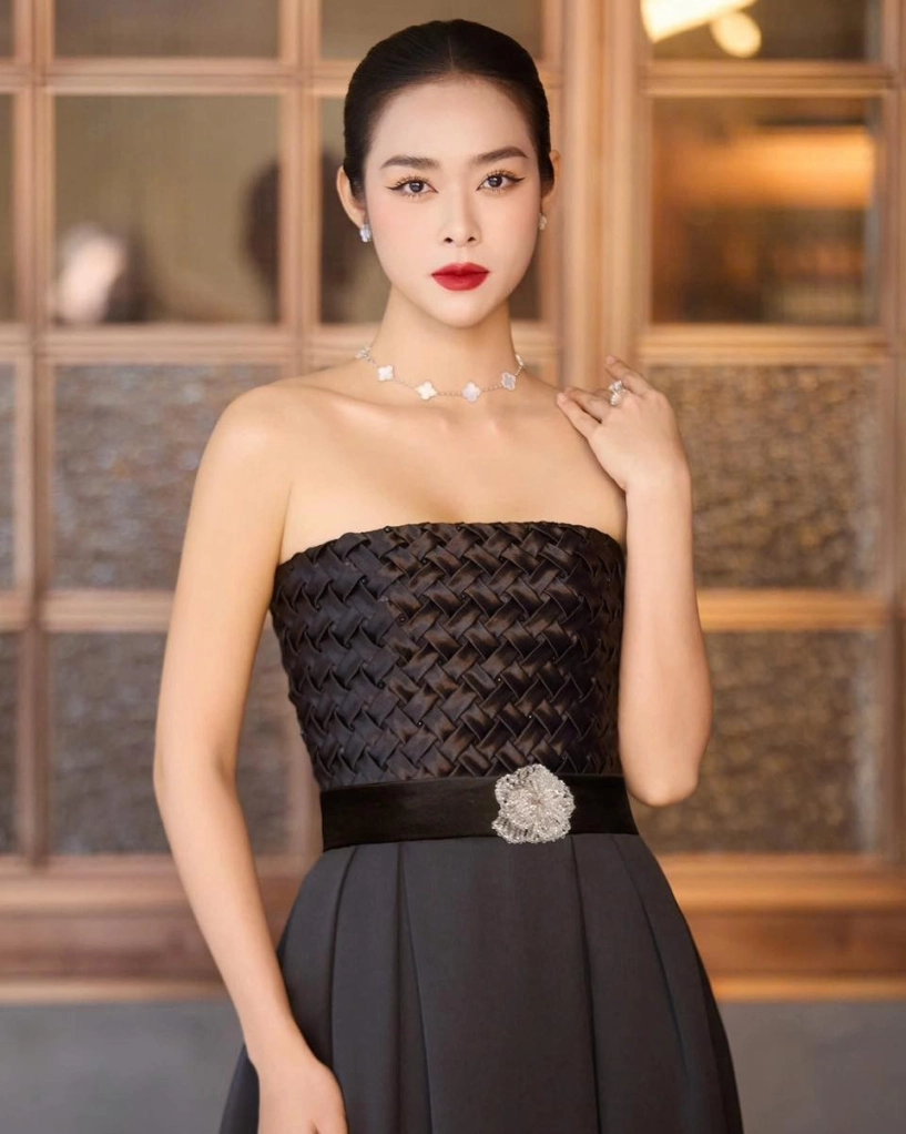 Mỹ nhân việt được khen xinh như baifern pimchanok đón tuổi mới rạng ngời - 10