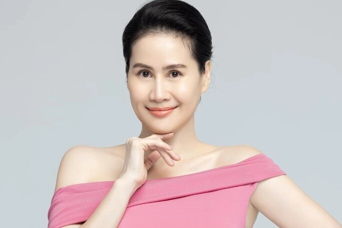 Mỹ nhân việt mang danh nữ hoàng nội y trước ngọc trinh từng đăng quang cuộc thi nhan sắc là bạn thân của ngọc nữ - 1