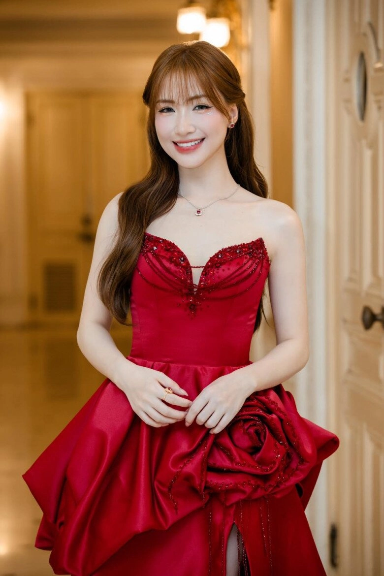 Mỹ nhân việt quê bắc bling hòa minzy làm mẹ đơn thân giàu có trang nhung sắp sinh con thứ 3 - 2