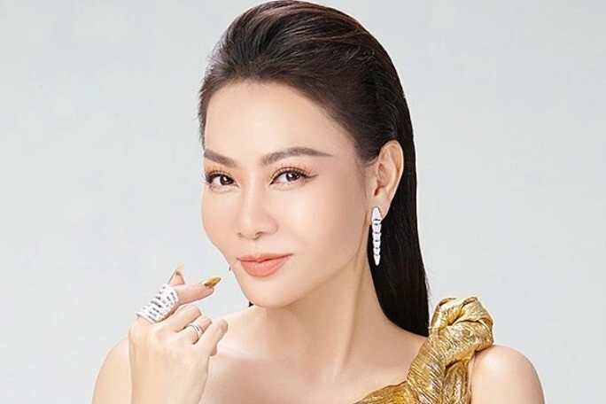 Mỹ nhân việt từng nói đã có con riêng trước khi cưới tỷ phú giờ nắm quyền lực trong hôn nhân giữ nhiều của cải - 2