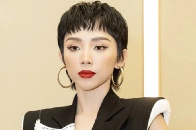 Mỹ nhân việt từng nói đã có con riêng trước khi cưới tỷ phú giờ nắm quyền lực trong hôn nhân giữ nhiều của cải - 4