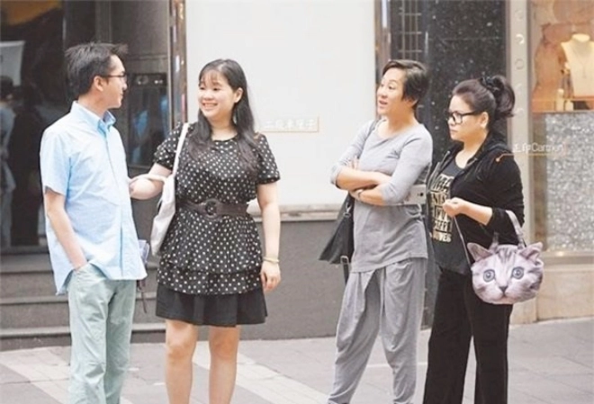 Nam diễn viên có tới 4 vợ phải chia ca để chăm từng bà tam thê tứ thiếp nhưng không sinh nổi 1 đứa con - 10