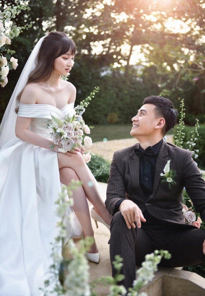 Nam diễn viên điển trai phim gạo nếp gạo tẻ sống kín tiếng bên vợ kém 17 tuổi - 3