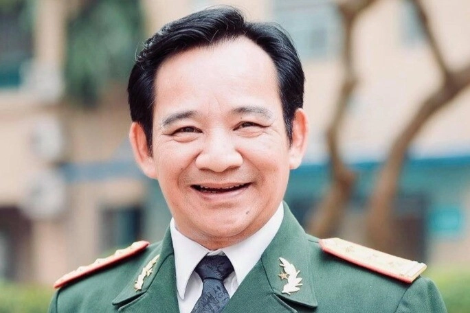 Nam nsưt mang quân hàm đại tá từng làm thợ xây nay có hôn nhân viên mãn bên vợ là nsnd - 4