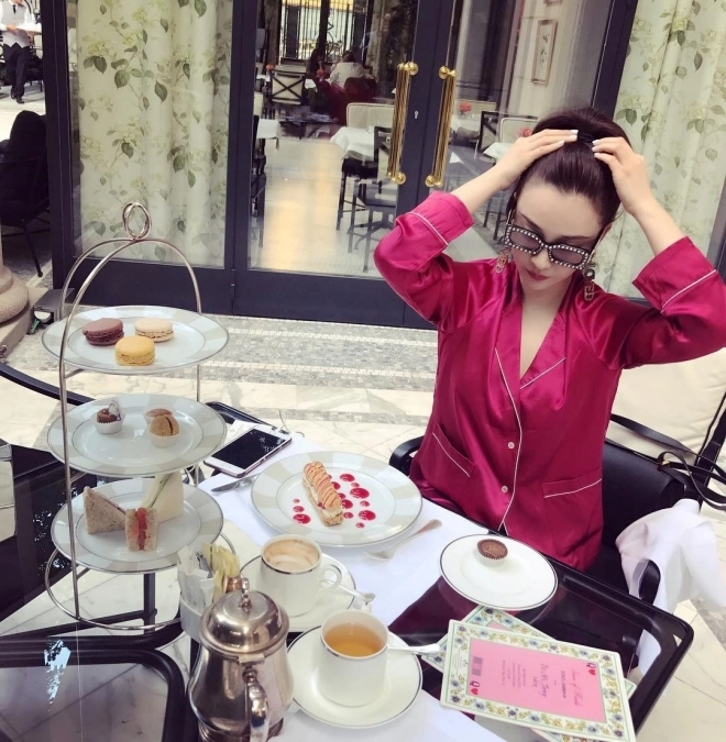 Nam tài tử 4 vợ bị đuổi khỏi showbiz còn cùng bà cả hãm hại bồ nhí cuối cùng mất trắng 1500 tỷ đồng - 7