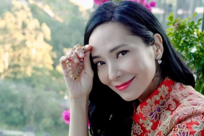 Nàng hậu bị mỉa mai rẻ tiền chỉ vì gói bánh dứa có sở thích yêu chồng người khác - 8