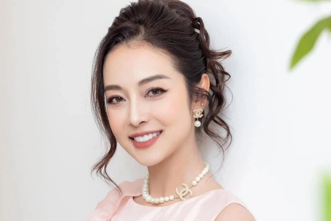 Nàng hậu vbiz hai lần đò dáng vẫn bốc như gái đôi mươi mẹ chồng đứng top 20 người giàu nhất sàn chứng khoán việt nam - 4
