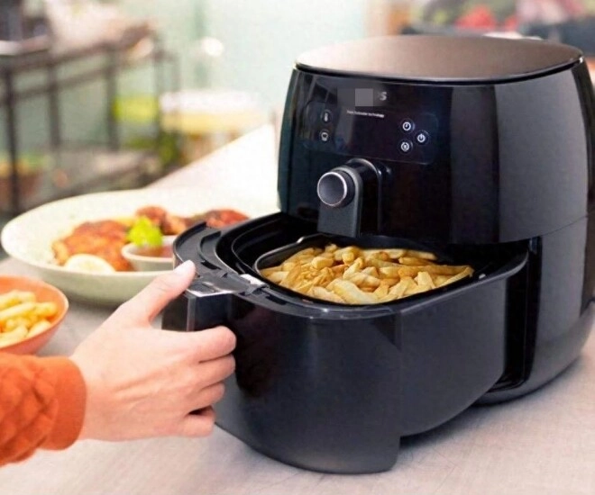 Nếu trong nhà đang có loại nồi chiên không dầu này nên vứt ngay kẻo hại thân - 1