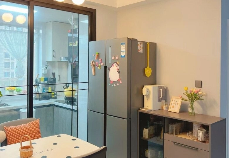 Ngày càng nhiều người không đặt tủ lạnh trong bếp 3 mẫu thiết kế này tiện lợi và cao cấp hơn nhiều - 3