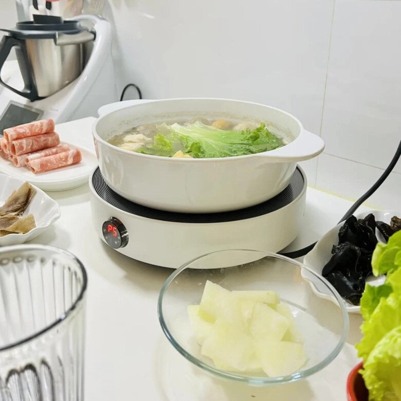 Ngày càng nhiều người không dùng bếp gas hay bếp điện từ thiết bị thay thế này được ưa chuộng hơn - 4