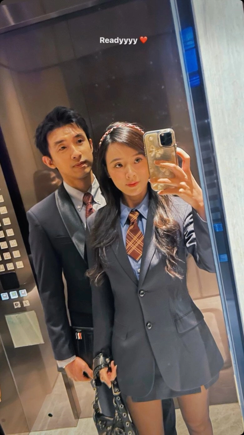 Ngày thường làm công chúa midu bỗng diện vest men cá tính tông xẹt tông cùng ông xã - 1