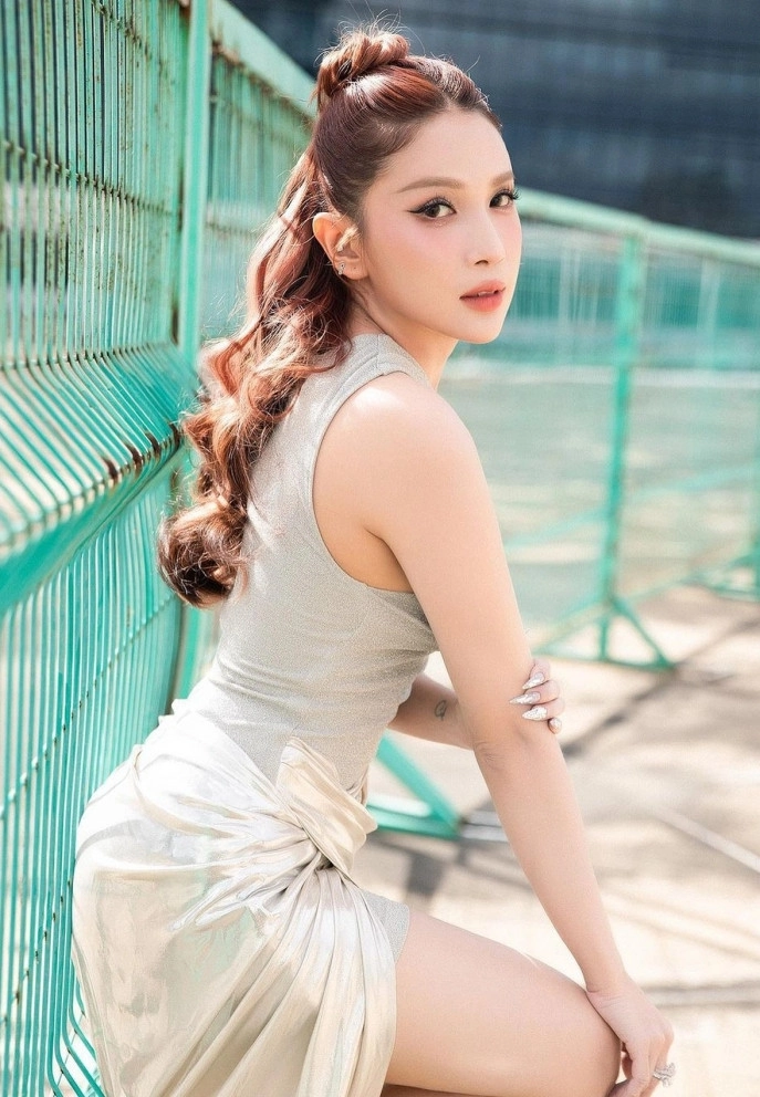 Nghệ sĩ quê cần thơ nam nsnd có người yêu kém 36 tuổi người giàu nứt đố đổ vách - 4