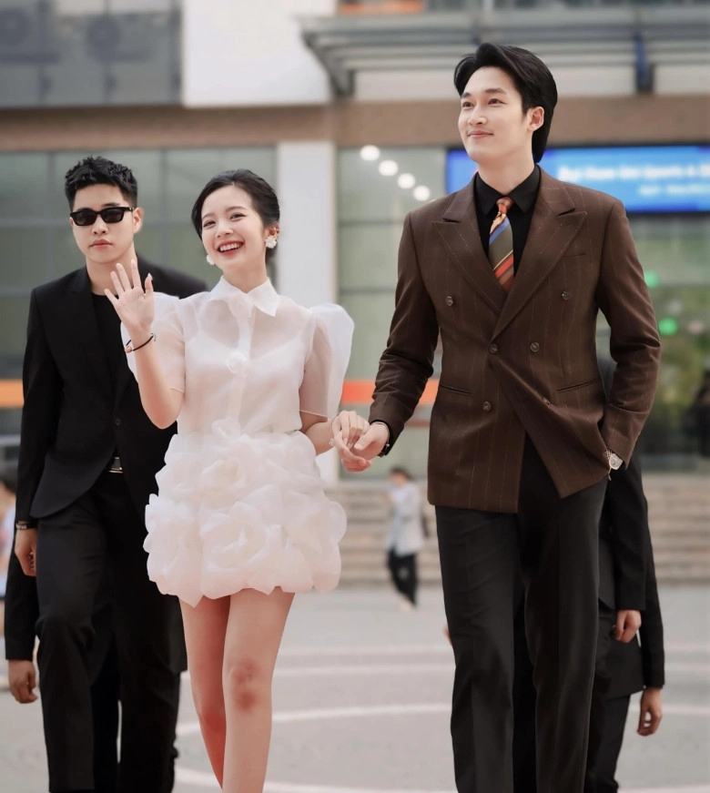 Ngọc huyền nói về em bé khi bị nghi cưới chạy bầu với đình tú bật mí thông tin đầu tiên về hôn lễ - 8