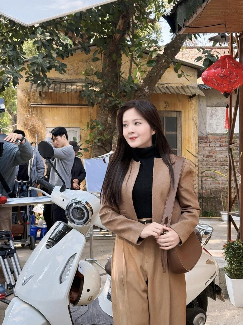 Ngọc huyền trong cha tôi người ở lại bị khán giả chê thù dai ngoại hình và diễn xuất không thua bản gốc - 6
