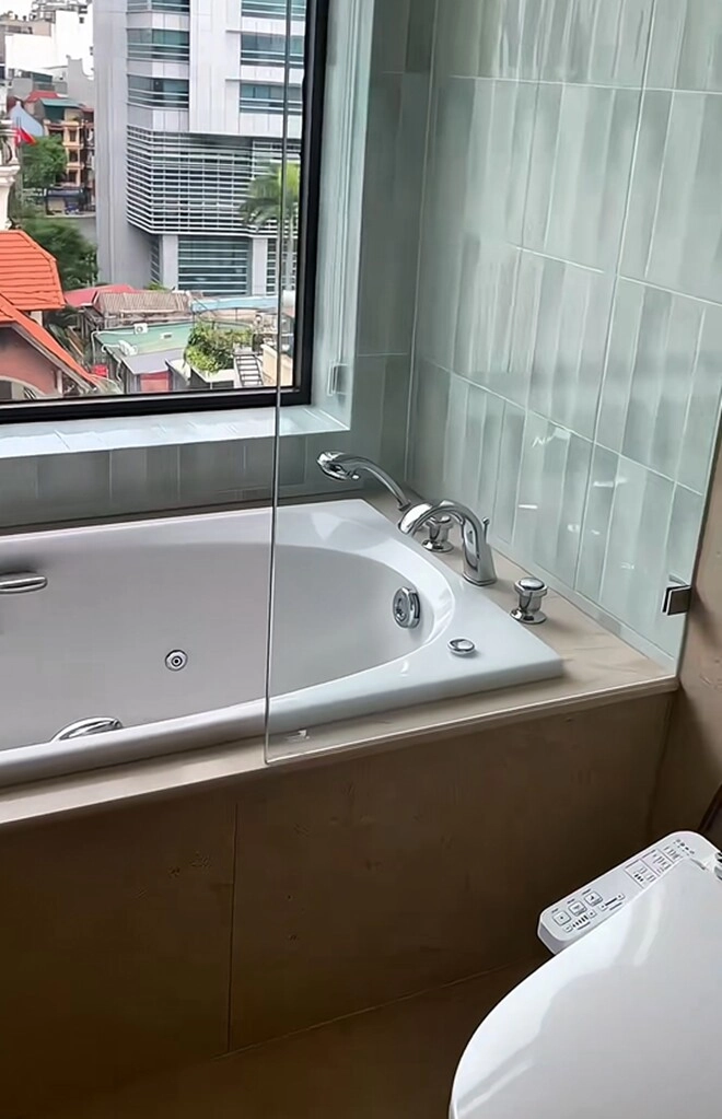 Ngôi nhà 9 tầng như cung điện của mc vtv vừa sinh con cho chồng tiến sĩ nhưng phòng giúp việc gây tranh cãi - 25