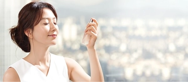 Ngồi trong văn phòng da vẫn sạm như thường chị em công sở nằm lòng 5 điều quan trọng để bảo vệ da - 5
