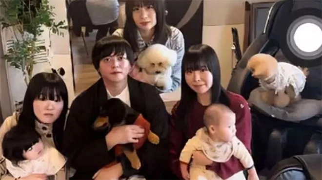 Người đàn ông chấn động showbiz được 4 vợ 2 bạn gái bao nuôi chỉ ở nhà nằm dài giờ kiếm 200 triệu đồngtháng - 11