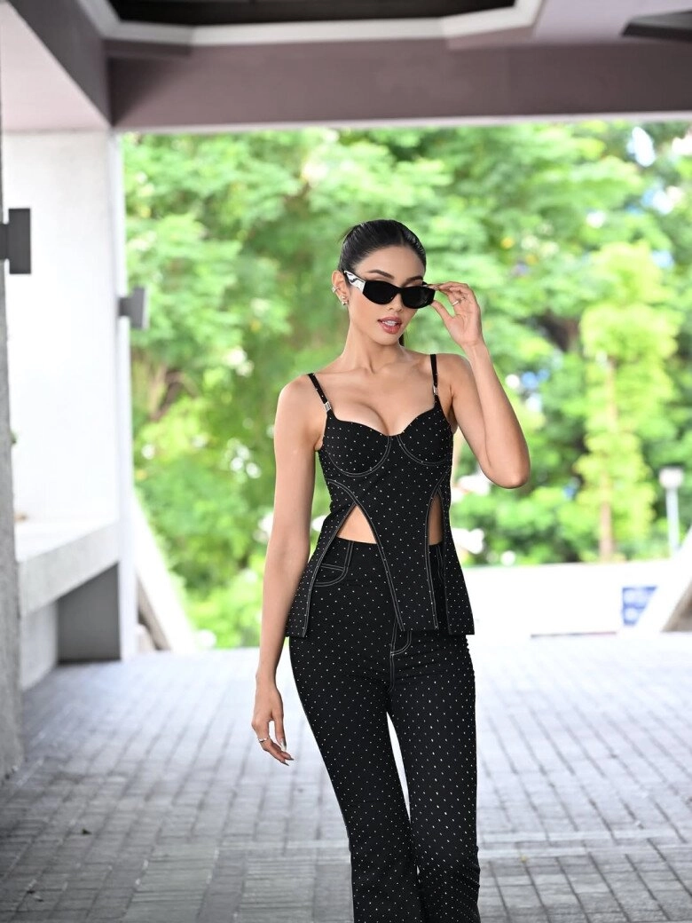 Người đẹp thi hoa hậu 4 lần mới đăng quang từng kiếm gần 3 tỷ chỉ trong một tiếng cao 1m78 body căng tràn đẹp mướt mắt - 7