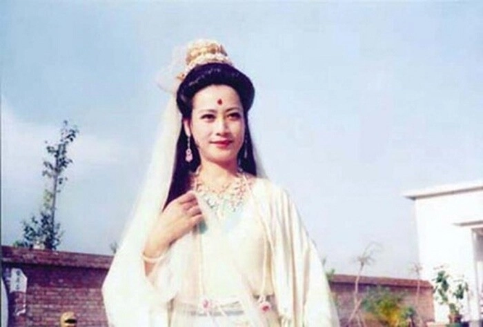 Người duy nhất thu phục được hồng hài nhi dung mạo khó ai sánh được hôn nhân kín tiếng khi lấy viện trưởng - 12