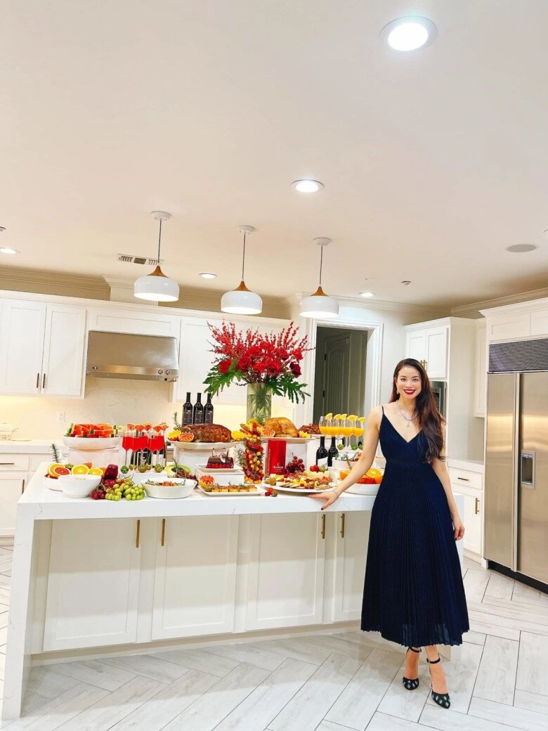 Nhan sắc 2 người đẹp cùng tên được tặng nhà trăm tỷ dịp valentine người là hoa hậu quốc dân người cao 1m51 vẫn là hoa hậu - 12