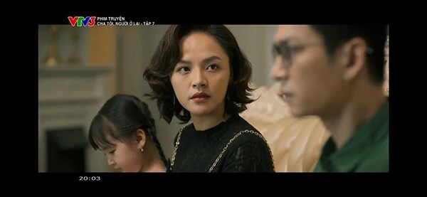 Nhan sắc đời thực gợi cảm của bà mẹ bỏ con trong cha tôi người ở lại - 1
