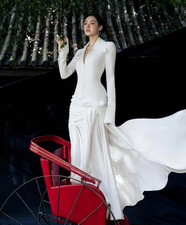 Nhan sắc mịn màng như sương của á hậu tường san gây thương nhớ - 1