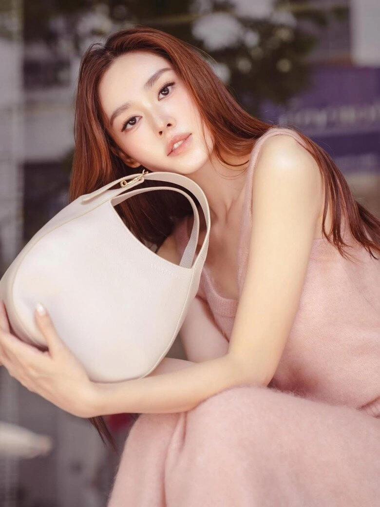 Nhan sắc mịn màng như sương của á hậu tường san gây thương nhớ - 5