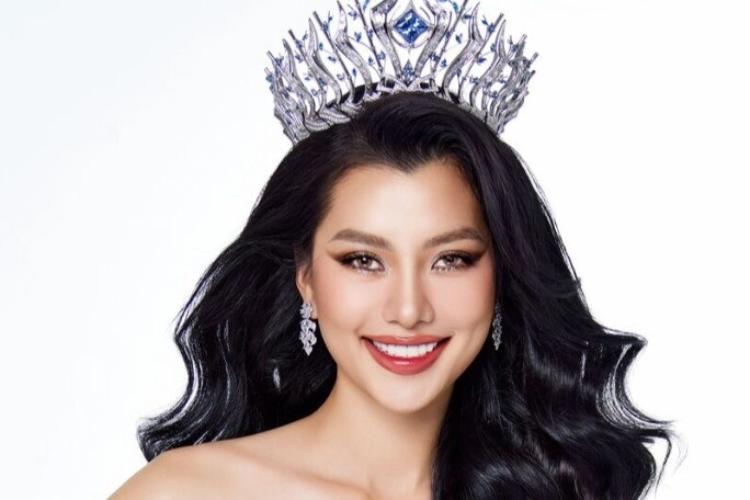 Nhan sắc nàng hậu bắn tiếng anh như gió vẫn không chạm tay được chiếc vương miện - 4