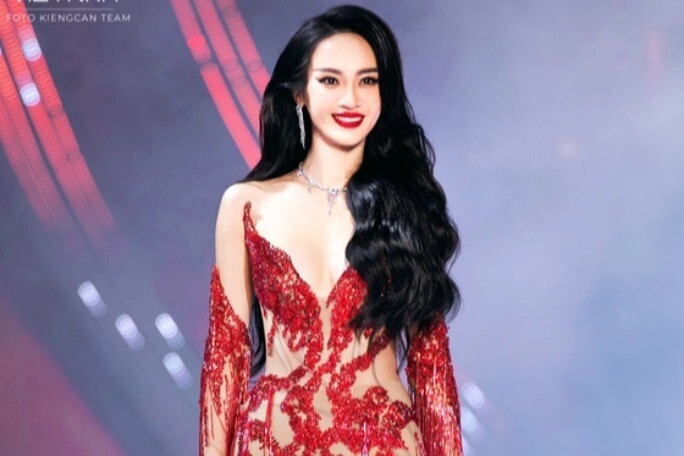 Nhan sắc nàng hậu đăng quang nhưng khán giả như bị xịt keo ít người ủng hộ giờ ra sao - 4