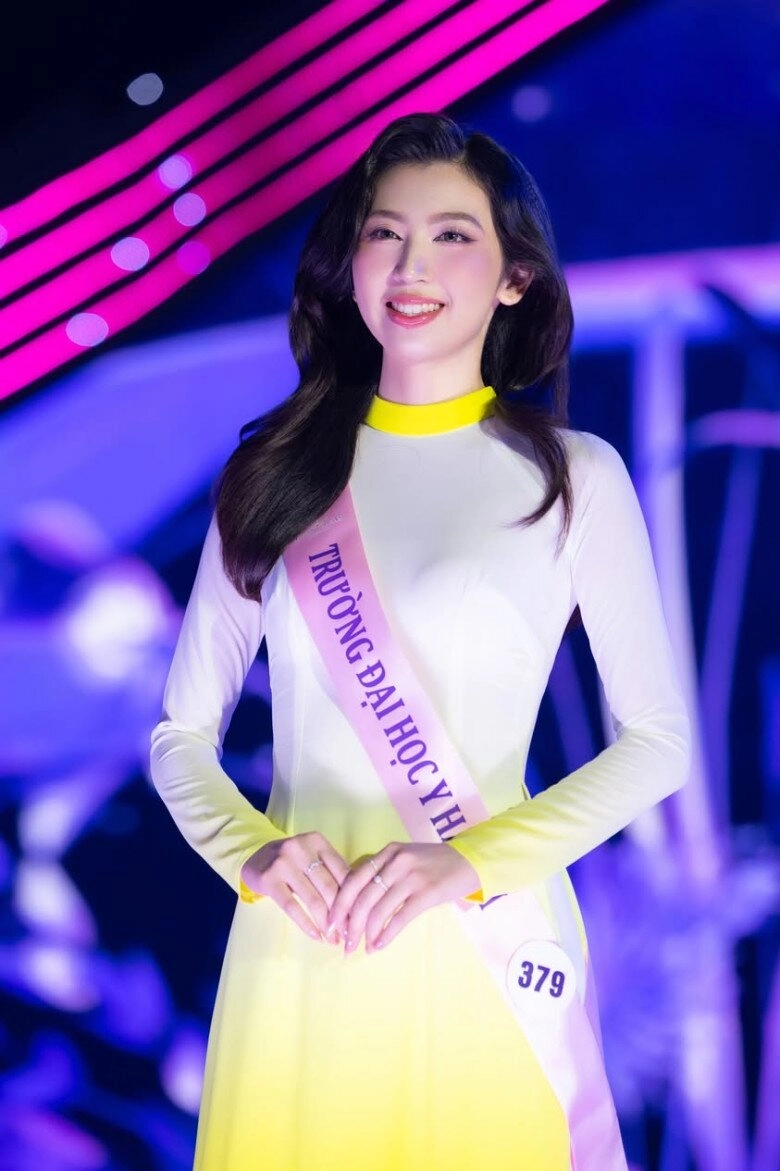 Nhan sắc nữ sinh đại học y hà nội đăng quang hoa khôi sinh viên - 1