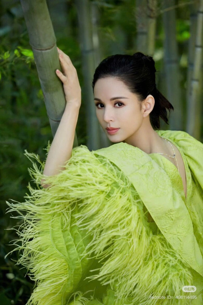 Nhan sắc tiểu long nữ kinh điển nhất màn ảnh sau 30 năm làm dân tình xôn xao kẻ chê bai người lại khen nức nở - 10