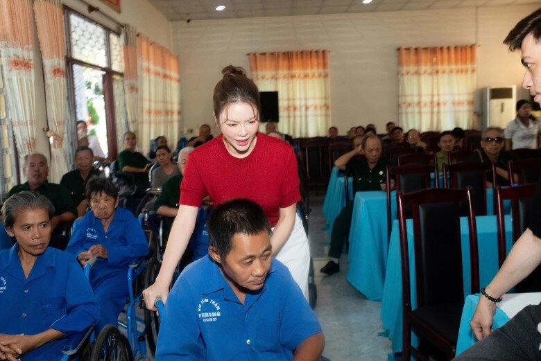 Nhan sắc vị khách mời muốn giật hoa cưới của hồ quỳnh hương lên truyền hình nước ngoài vẫn đẹp phát sáng - 8