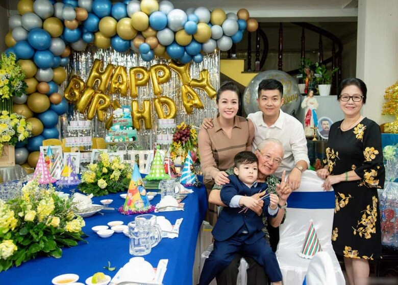 Nhật kim anh cùng chồng cũ quây quần hạnh phúc bên con trai quý tử nay rõ nét tuấn tú giống hệt bố - 10