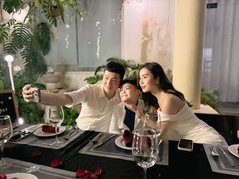 Nhật kim anh cùng chồng cũ quây quần hạnh phúc bên con trai quý tử nay rõ nét tuấn tú giống hệt bố - 16