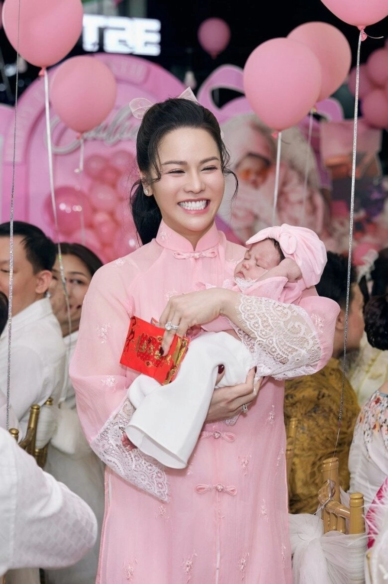 Nhật kim anh giảm 18kg hậu sinh con nhớ ngay hoa hậu từng sụt cân không phanh nhờ công thức ăn 8-20 - 1