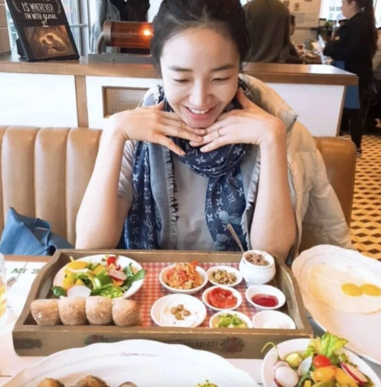 Nhật kim anh giảm 18kg hậu sinh con nhớ ngay hoa hậu từng sụt cân không phanh nhờ công thức ăn 8-20 - 6