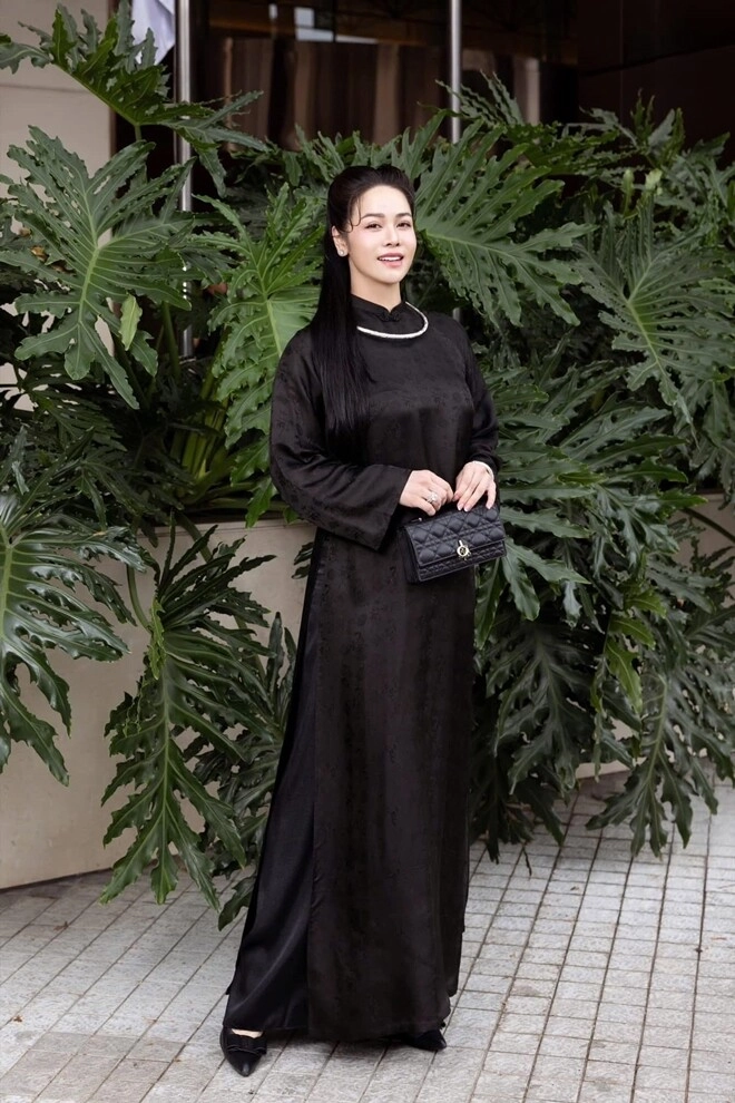 Nhật kim anh kể nguồn gốc tiệc đầy tháng con toàn vàng tiểu công chúa gần 2 tháng đã có 2 tủ đồ riêng - 6