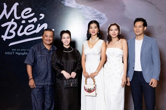 Nhật kim anh kể nguồn gốc tiệc đầy tháng con toàn vàng tiểu công chúa gần 2 tháng đã có 2 tủ đồ riêng - 9
