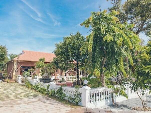 Những biệt phủ hơn 10000m2 của sao việt người làm khu nghỉ dưỡng người kết hợp studio nghệ thuật - 8