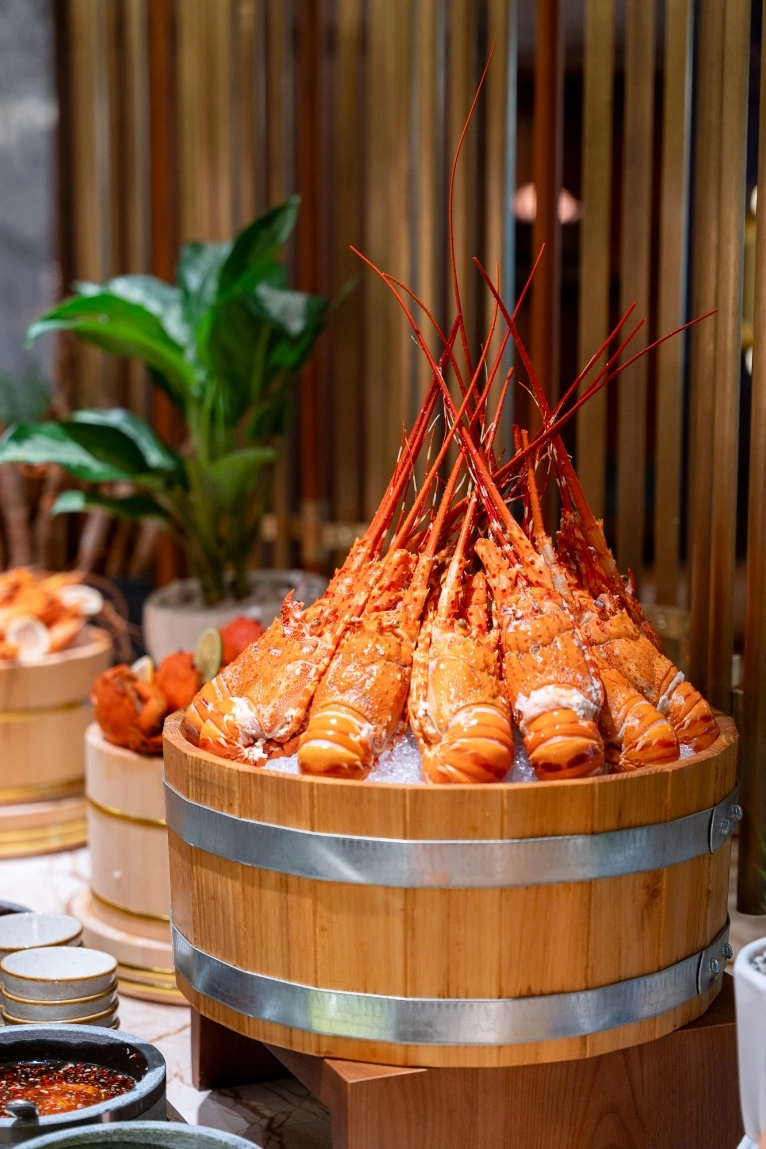 Những đầu bếp danh tiếng đứng sau các nhà hàng ẩm thực xuất sắc của khách sạn hilton saigon - 4