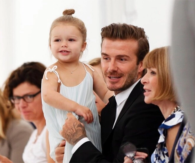 Những em bé hot nhất hollywood một thời harper backham vẫn là công chúa suri cruise bị ghẻ lạnh đến nỗi bỏ họ cha - 1