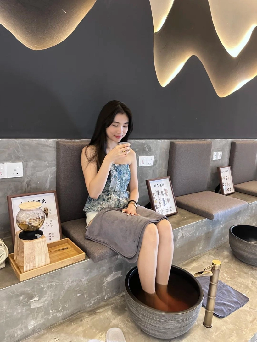 Những người phụ nữ đẹp trẻ đẹp luôn thuộc nhuần nhuyễn 6 bí quyết này về già không sợ xấu - 3