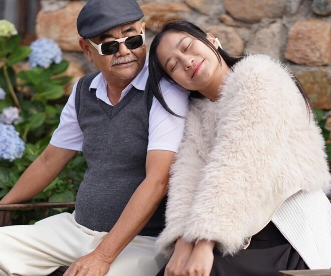 Nsnd việt anh ủng hộ bạn gái trùng tu vòng 1 cách xưng hô gây chú ý - 1